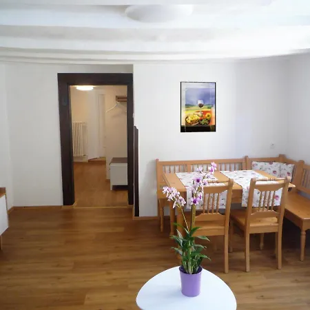 Alte Ratsschaenke Apartman *